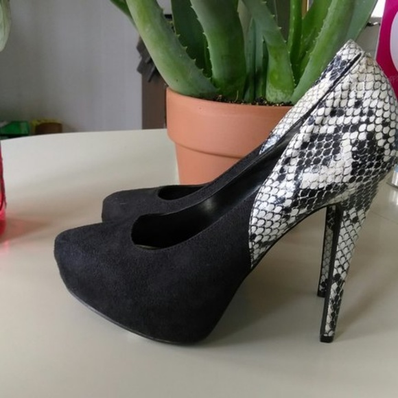 Kardashian Kollection Shoes - Kardashian Kollection Heels
